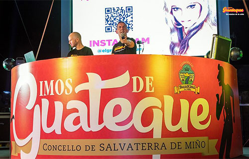 Xavi PetardPop y Edi FM actuando desde la cabina en el festival IMOS de Guateque