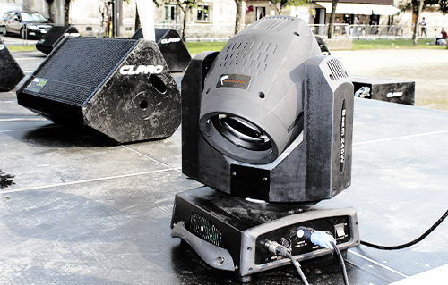Iluminacin robtica y profesional de El Gran Guateque