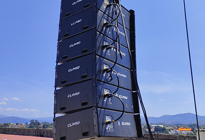 Sonido en linea array torre lateral